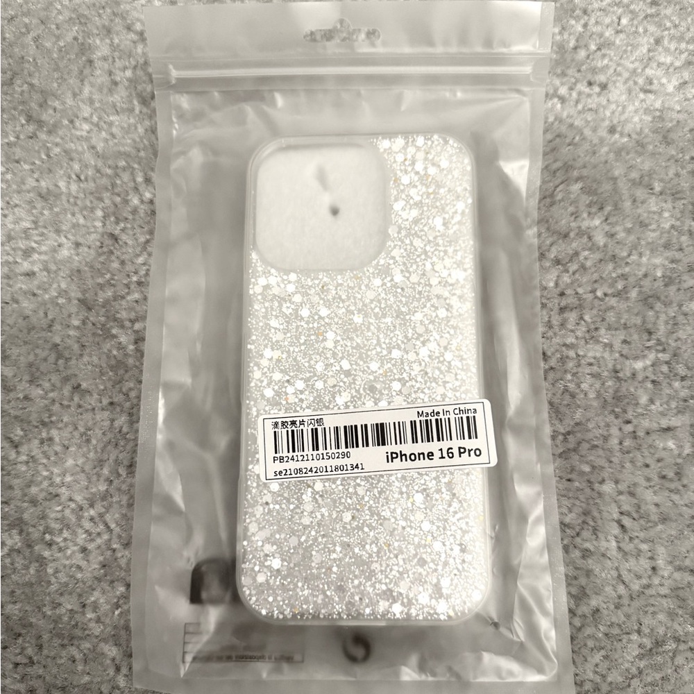 Silver Glitter Slightly See-Through iPhone 16 Pro Cases